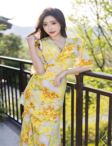 年轻表妹-色偷偷WWW.8888在线观看