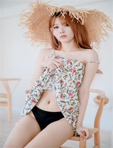 日本美女捰体艺术照-法国禁忌