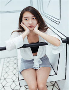 亚洲AV久久久久久久无码-美女裸身无内衣图片全部露出